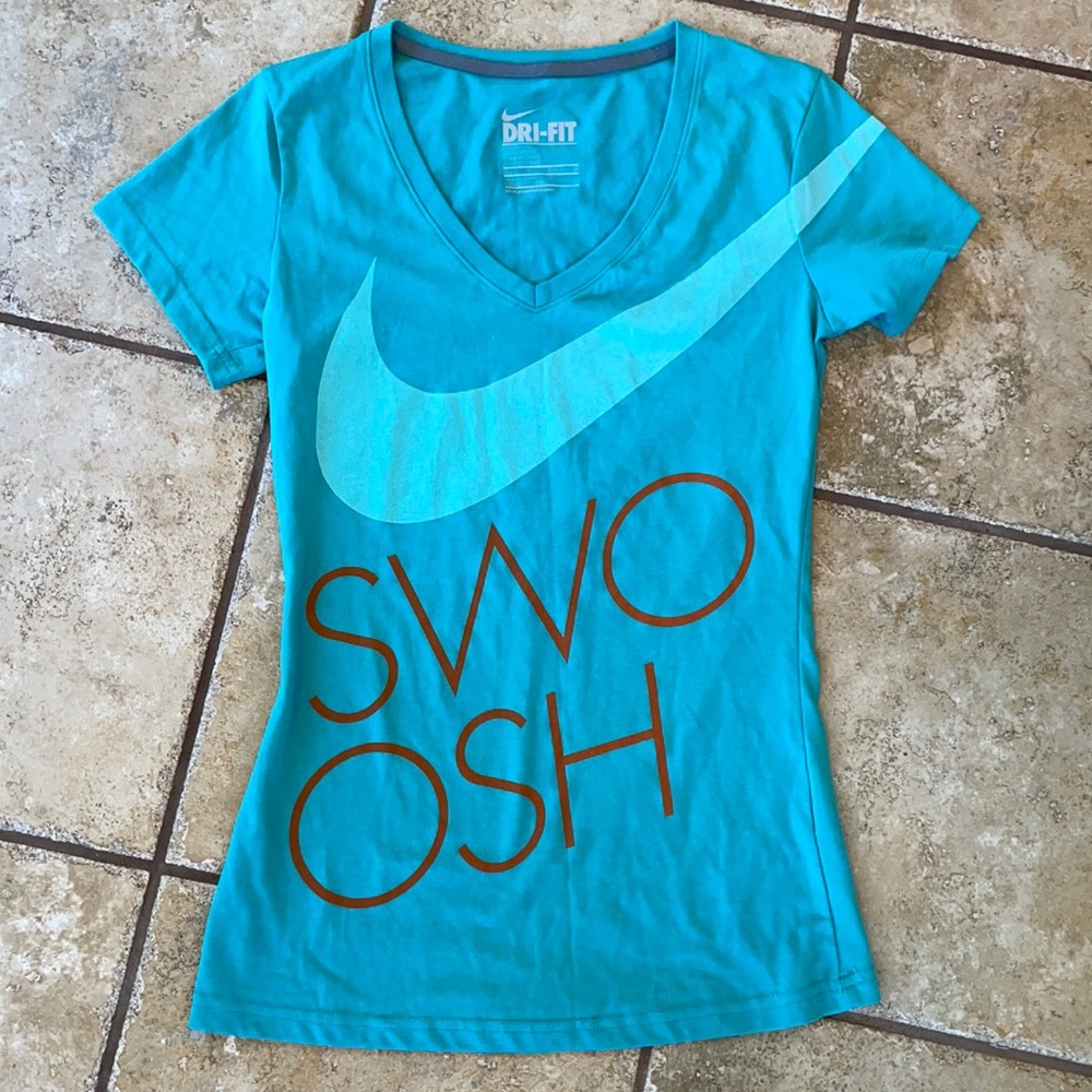 Nike T-shirt